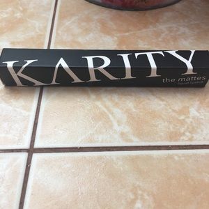 Karity Liquid Lip